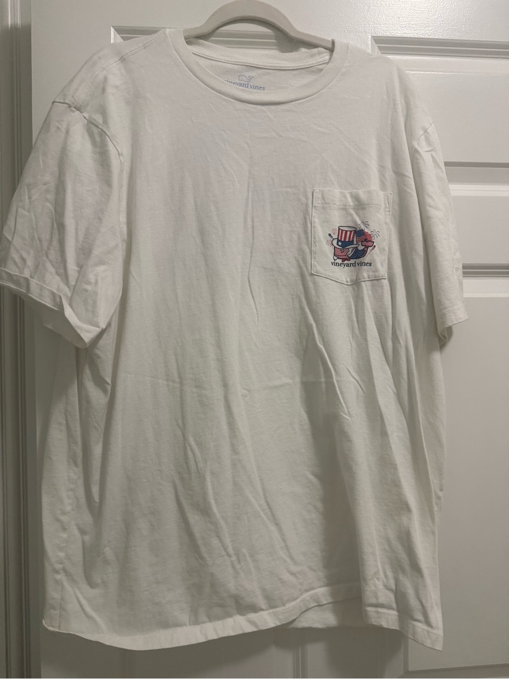 Vineyard Vines White Short-Sleeve Pocket Tee with Patriotic Whale